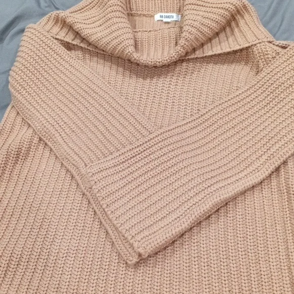 BB Dakota Ribbed Knit Turtleneck Sweater - Picture 6 of 6